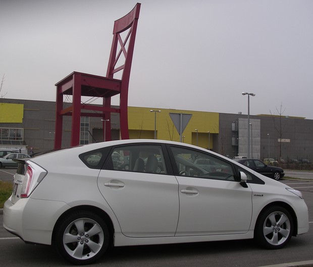 Toyota Prius 1.8 Sol TEST  