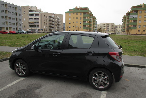 Toyota Yaris 1.33 VVT-I Style TEST