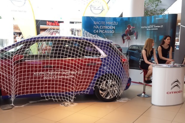 Mercedes-Benz GLA i C klasa na Zagreb Auto Weeku Mercedes-Benz GLA i C klasa na Zagreb Auto Weeku